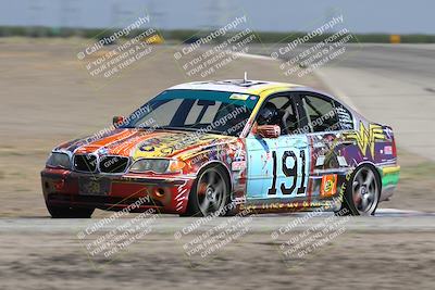 media/Sep-28-2025-24 Hours of Lemons (Sun) [[5dfe0e5f6e]]/12pm (Outside Grapevine)/